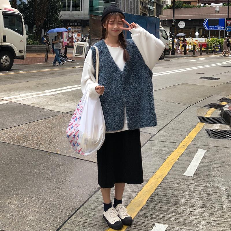 韓版時尚休閑套裝秋季女裝純色衛衣+羊羔毛馬甲+開叉半身裙三件套